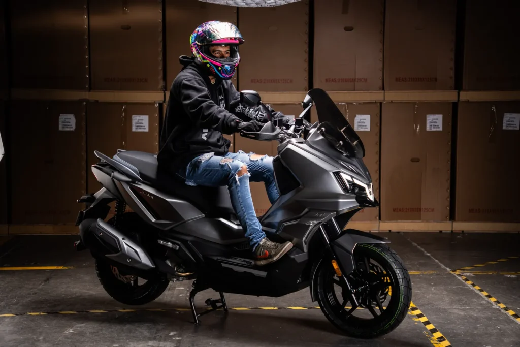 Nueva SYM adxtg 150: potencia, tecnología y diseño de vanguardia 1 moto sym adxtg en colombia