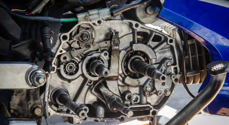 que revisar en una moto de segunda en Colombia