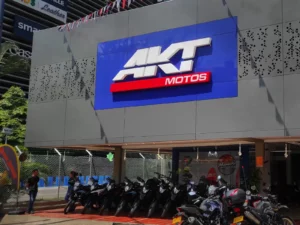 tiendas-sym-envigado-evmotosmotomall-moto